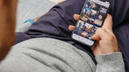 抑郁症患者应删除网络APP 越严重越爱刷手机
